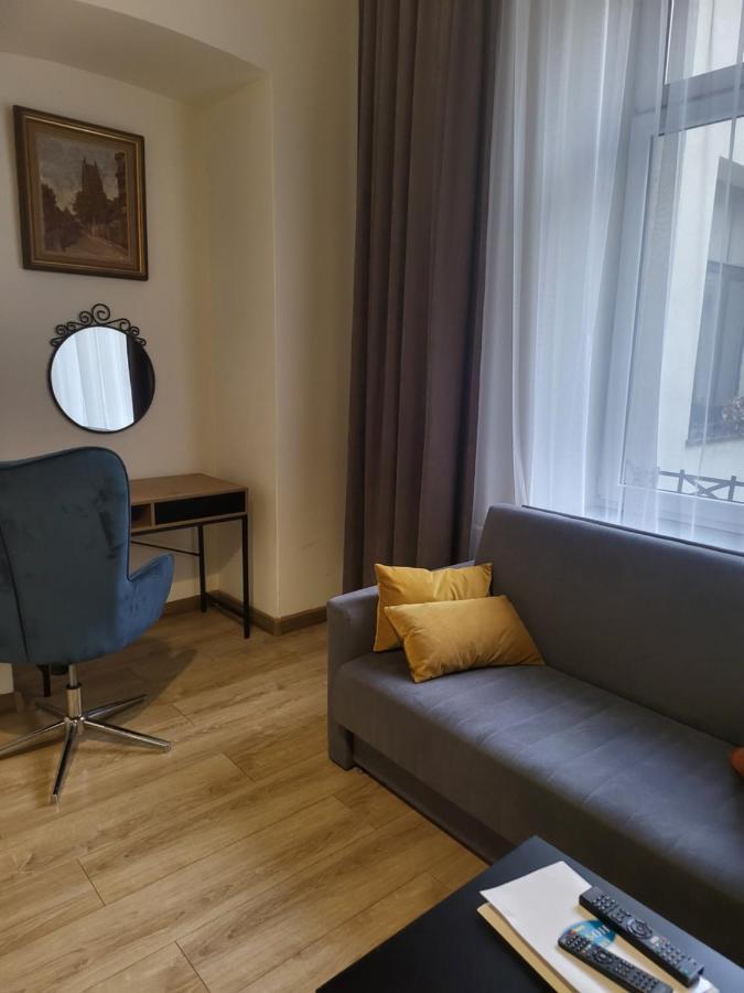 Amber 12 Krakau